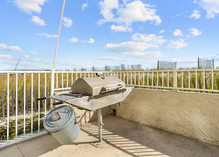 Edgewater 41 By Youngs Suncoast Apartment *