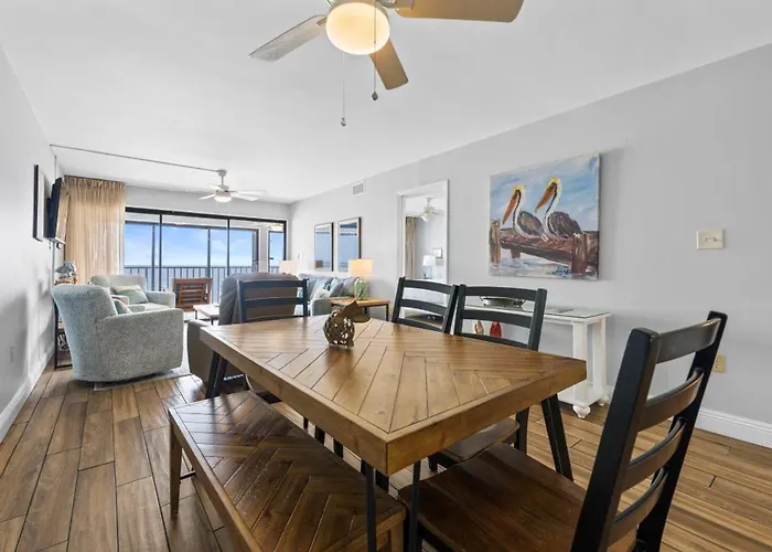 Apartment Edgewater 41 By Youngs Suncoast